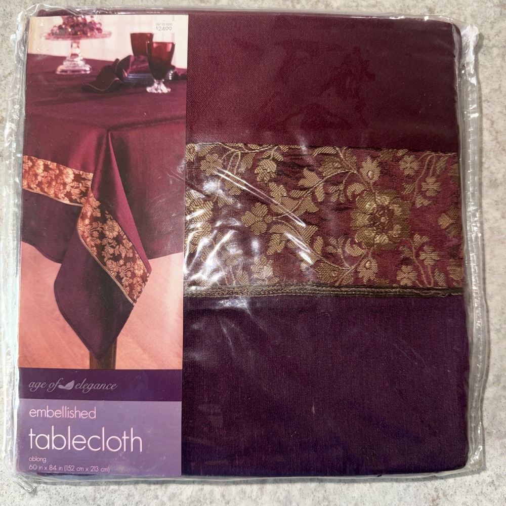 Vintage Age of Elegance Embellished Tablecloth Burgundy Maroon Oblong 60X84 NOS